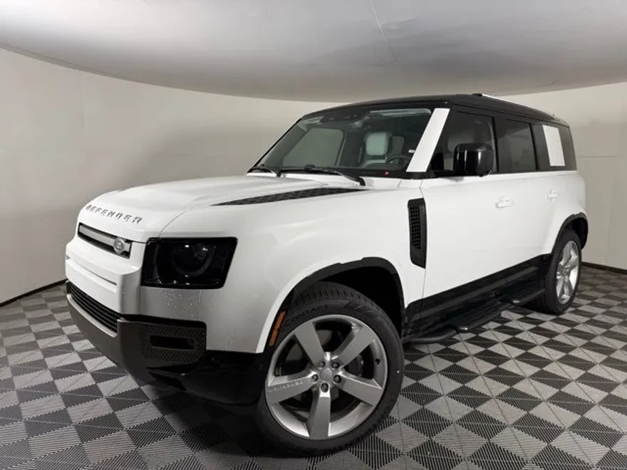 2025 Land Rover Defender X-Dynamic SE photo 1