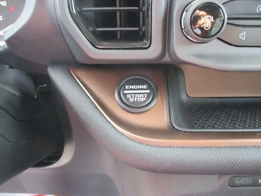 2024 Ford Bronco Sport Outer Banks photo 6