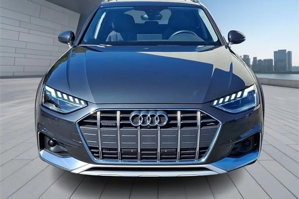 2023 Audi A4 Allroad 45 Premium Plus photo 1
