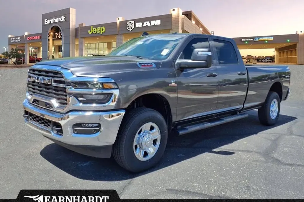 2025 Ram 3500 Tradesman photo 1