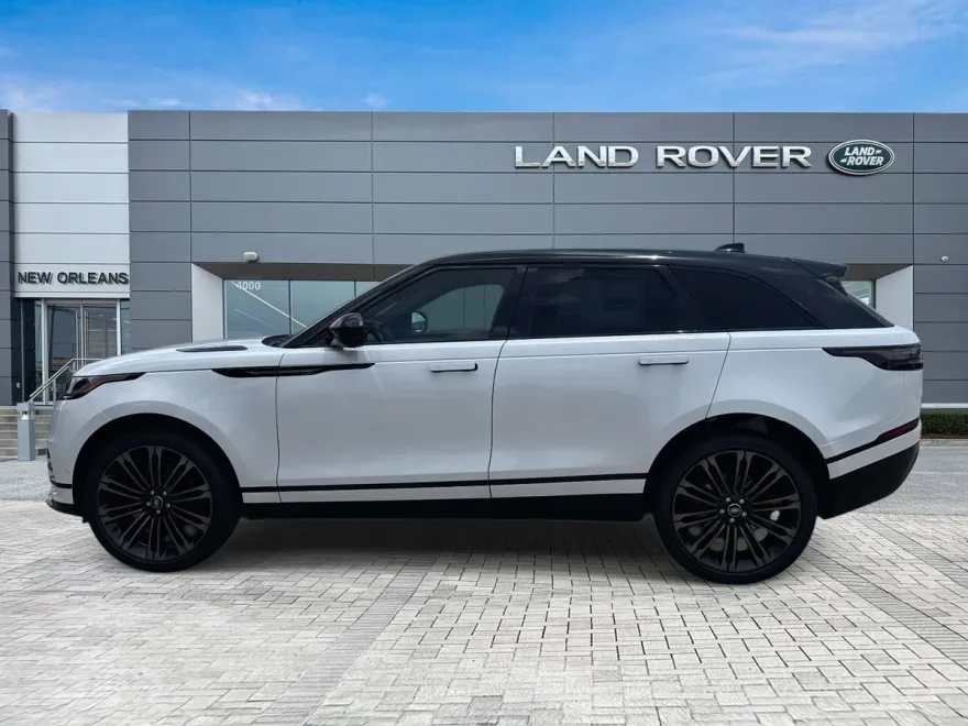 2026 Land Rover Range Rover Velar SE photo 1