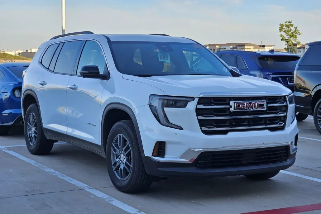 2025 Gmc Acadia Elevation photo 1