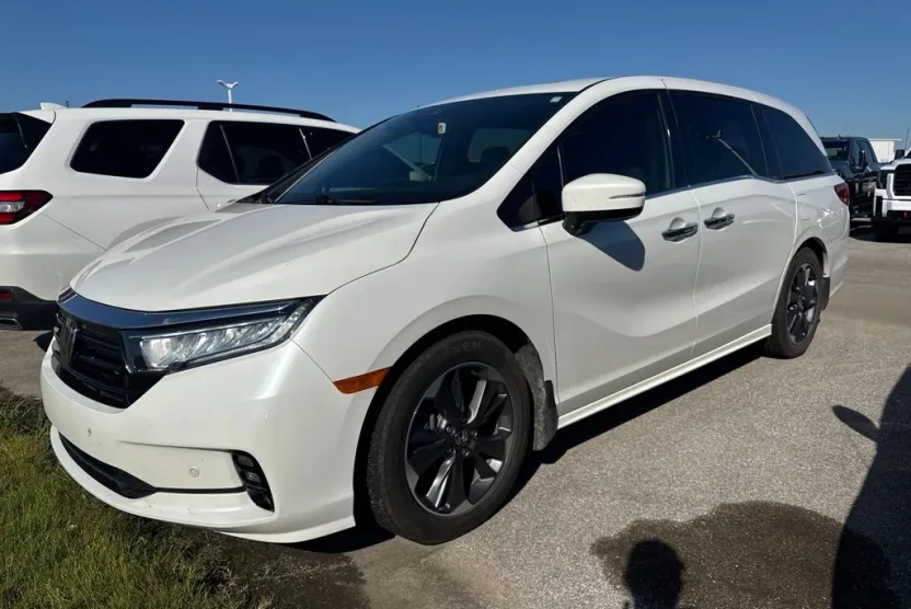 2023 Honda Odyssey Elite photo 1