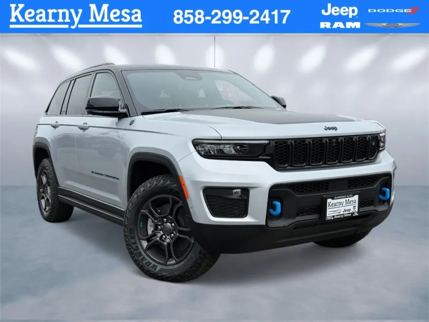 2025 Jeep Grand Cherokee Trailhawk 4xe photo 1