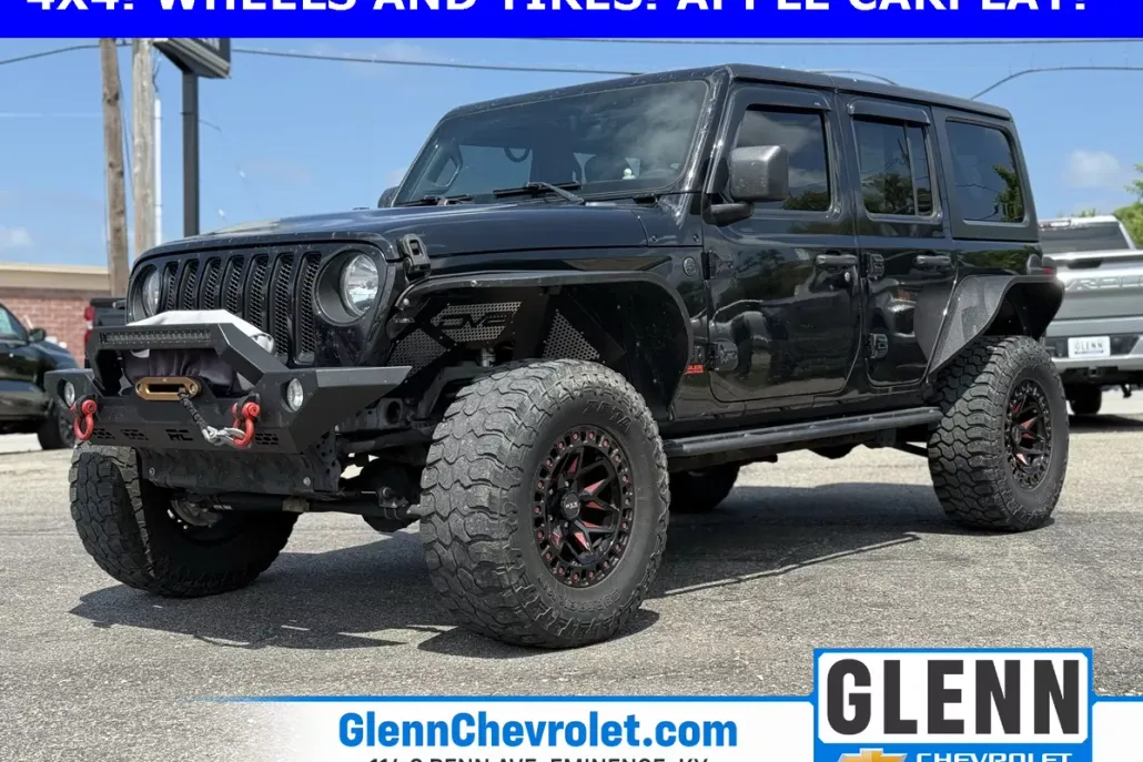 2021 Jeep Wrangler Unlimited Sahara photo 1