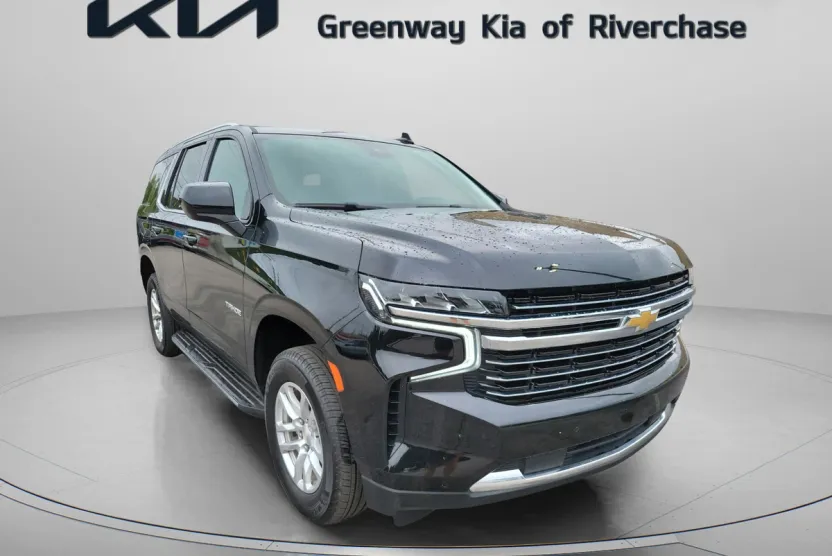2023 Chevrolet Tahoe LT photo 1