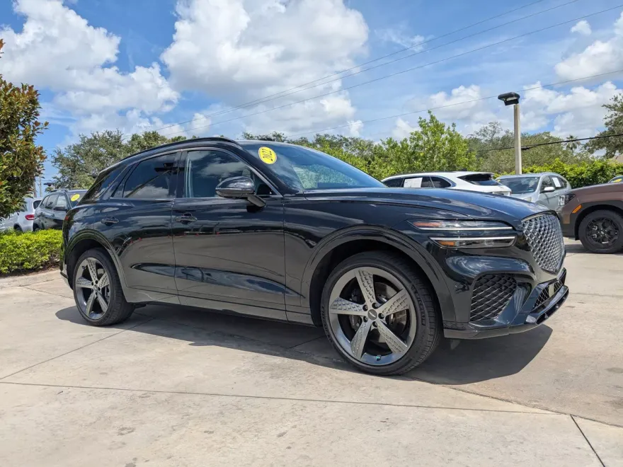 2022 Genesis GV70 3.5T Sport photo 1