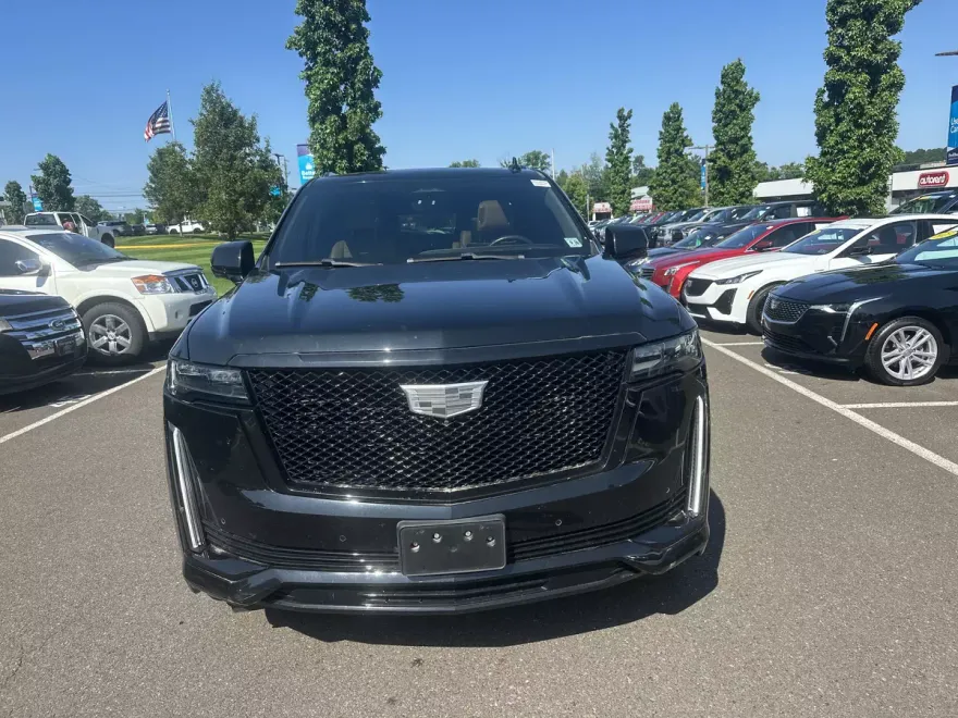 2021 Cadillac Escalade ESV Sport photo 1
