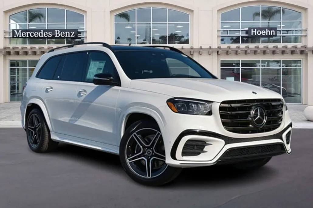 2025 Mercedes Benz GLS 450 4MATIC photo 1