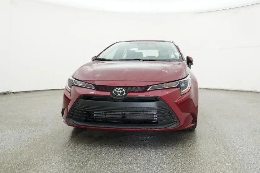 2026 Toyota Corolla LE photo 1