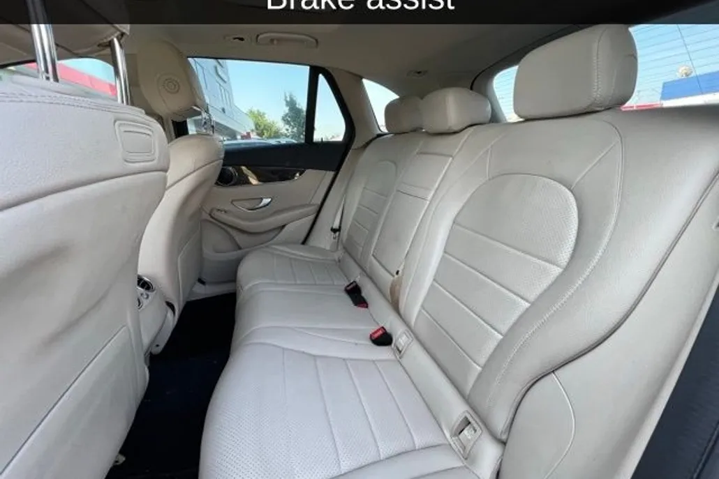 2019 Mercedes Benz GLC 300 photo 1