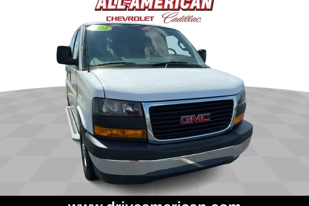 2023 Gmc Savana Cargo 2500 photo 1