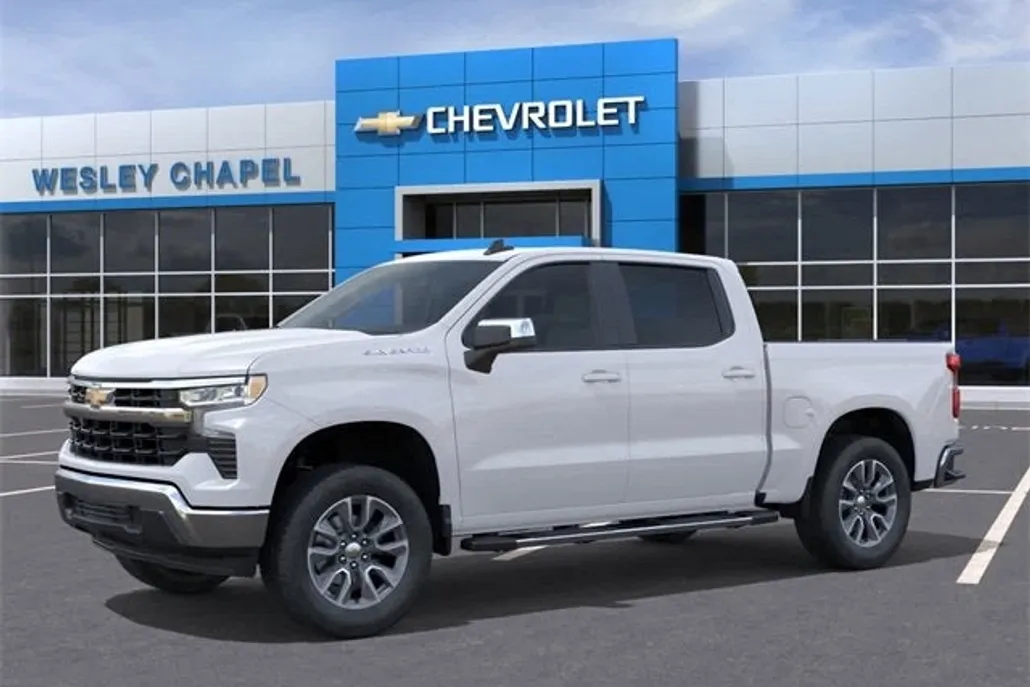 2026 Chevrolet Silverado 1500 LT photo 1