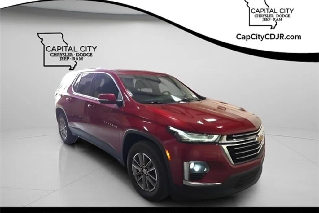 2023 Chevrolet Traverse 1LT photo 1