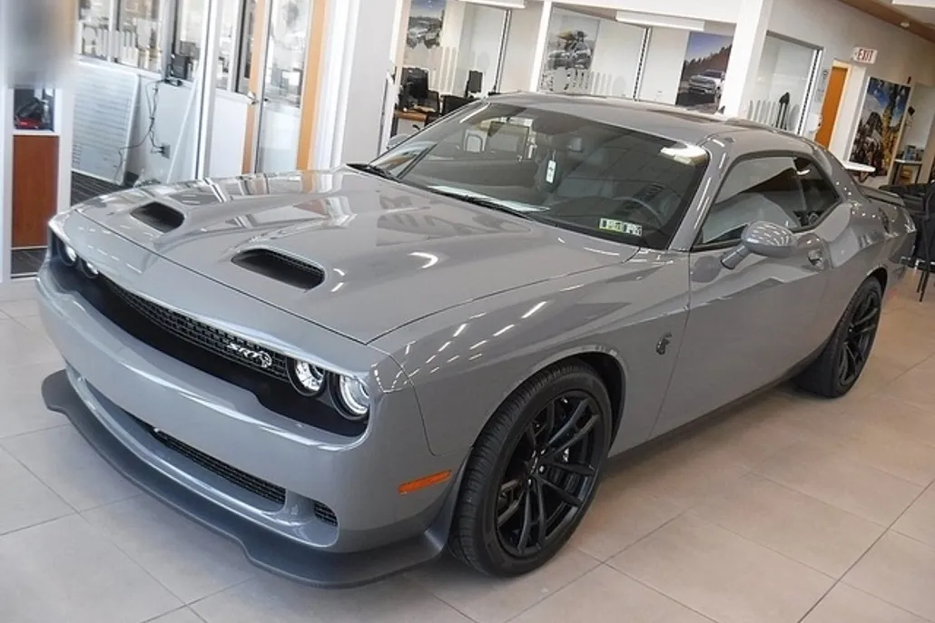 2023 Dodge Challenger SRT8 Hellcat photo 1