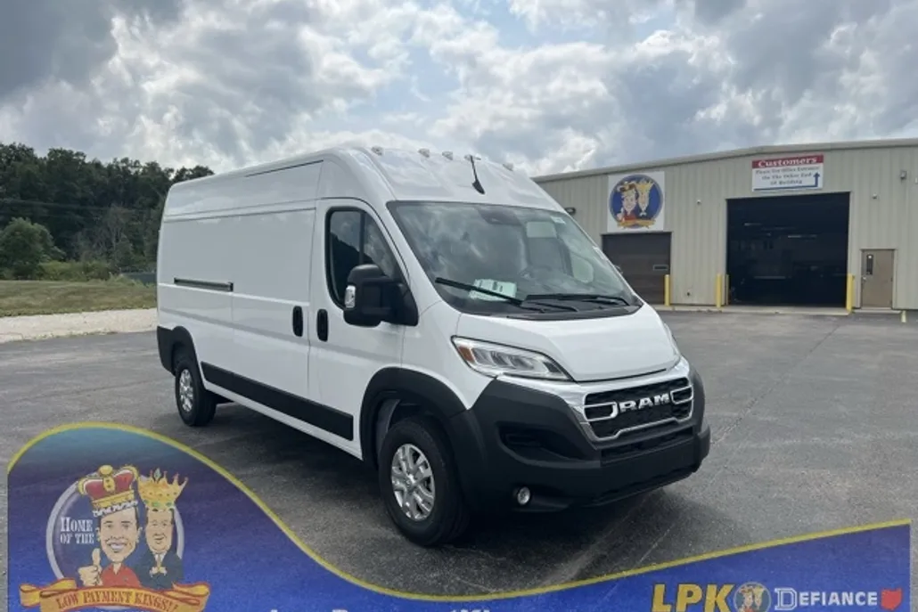 2024 Ram ProMaster 2500 photo 1