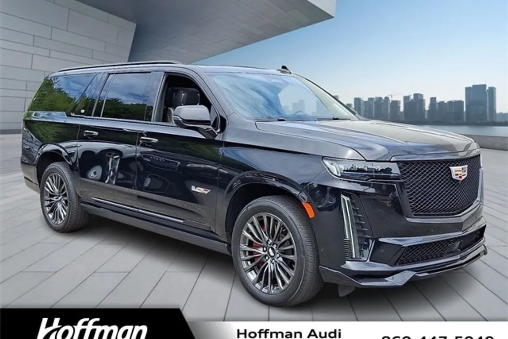 2023 Cadillac Escalade ESV V-Series photo 1