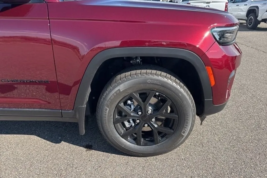 2025 Jeep Grand Cherokee Base photo 1