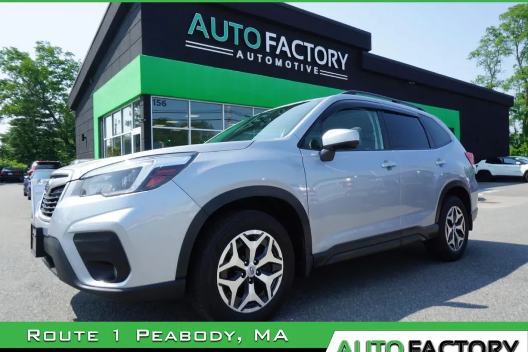 2021 Subaru Forester Premium photo 1