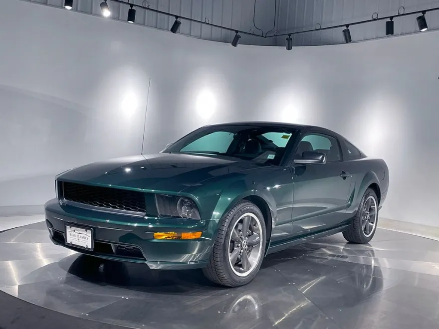 2009 Ford Mustang GT photo 1