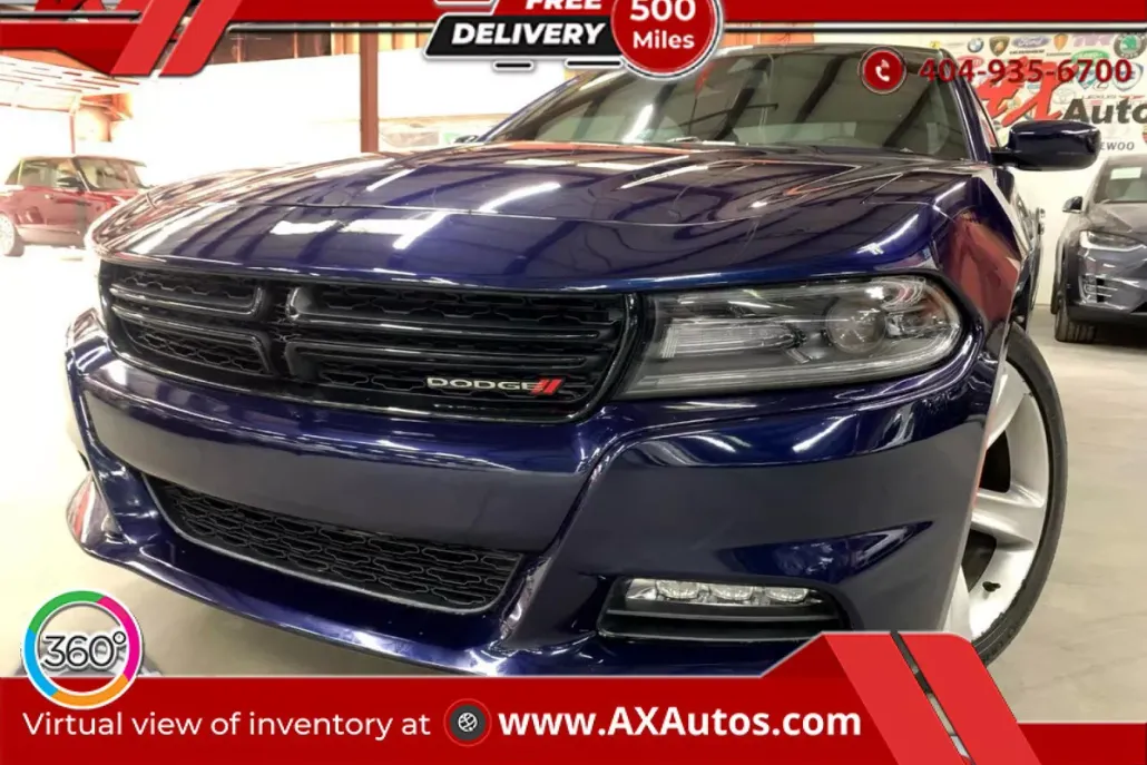 2017 Dodge Charger SXT photo 1