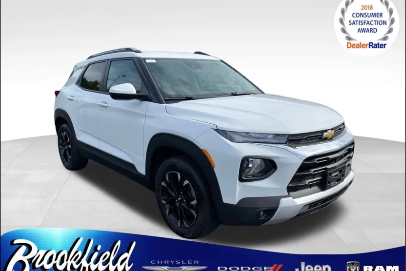 2023 Chevrolet Trailblazer LT photo 1