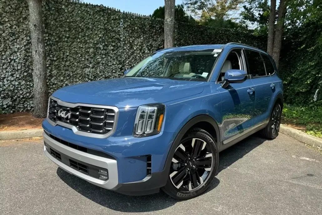 2023 Kia Telluride SX photo 1