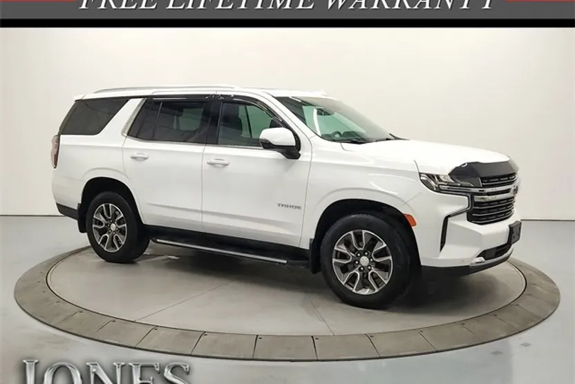2023 Chevrolet Tahoe LT photo 1