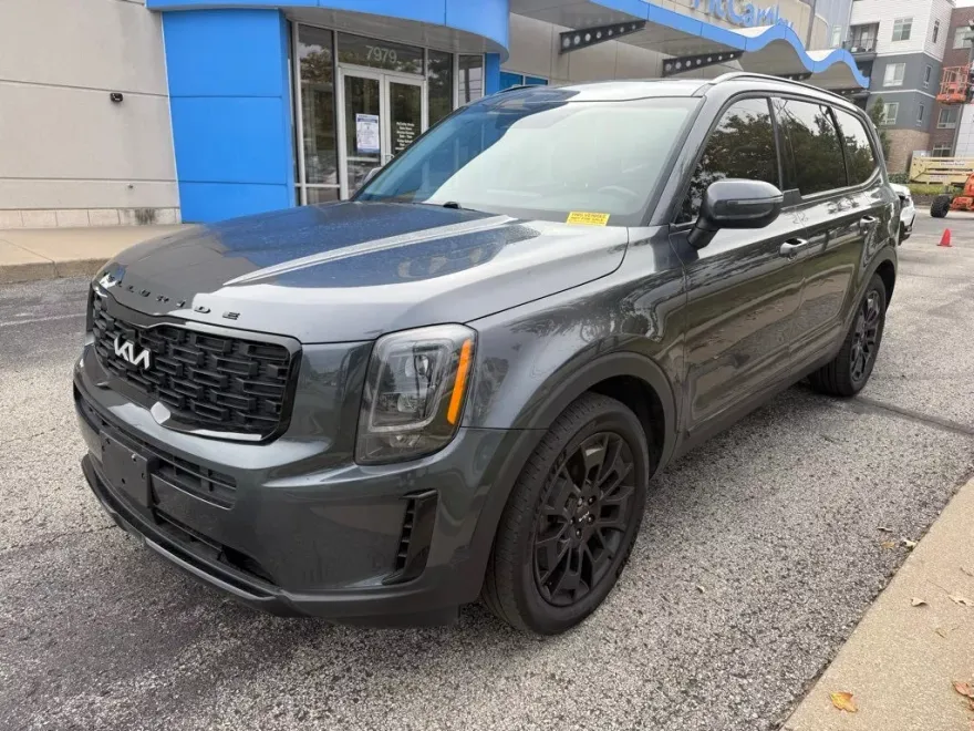 2022 Kia Telluride EX photo 1