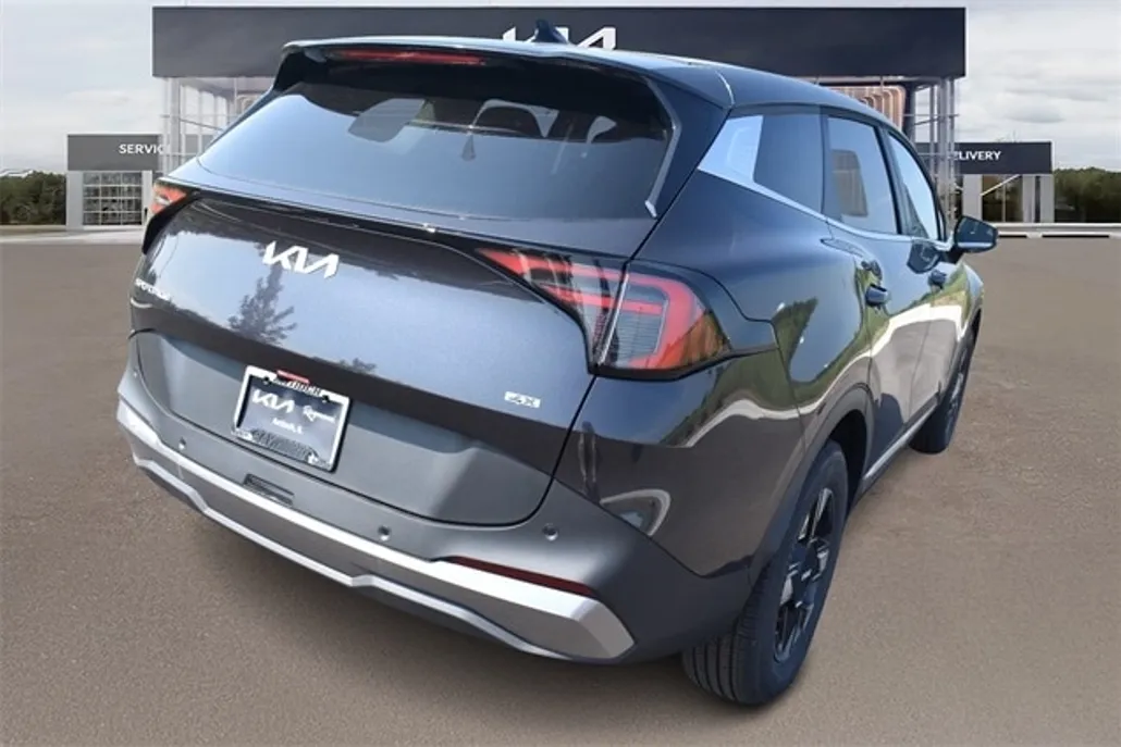 2026 Kia Sportage LX photo 1