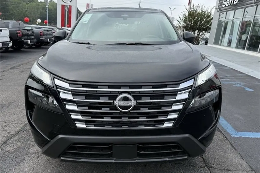 2026 Nissan Rogue S photo 1