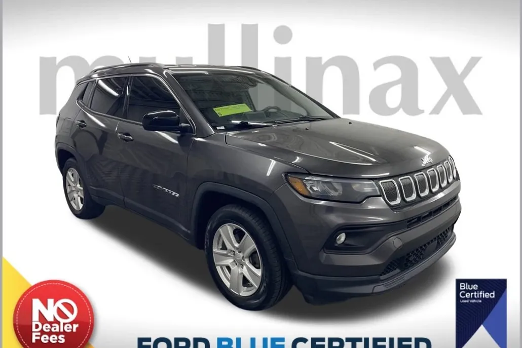 2022 Jeep Compass Latitude photo 1