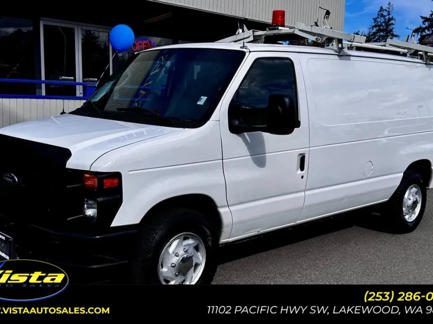 2009 Ford E-250 photo 1