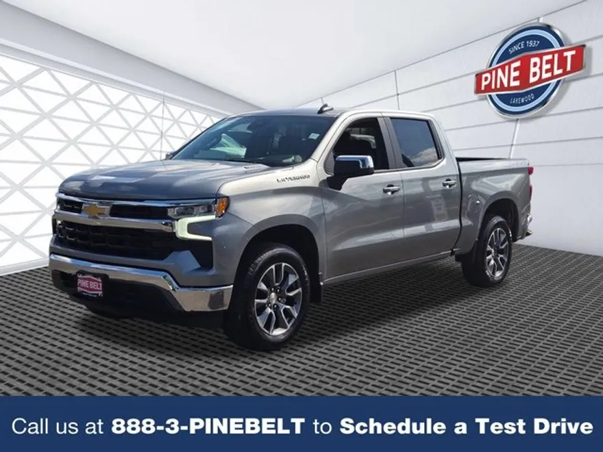 2026 Chevrolet Silverado LT photo 1