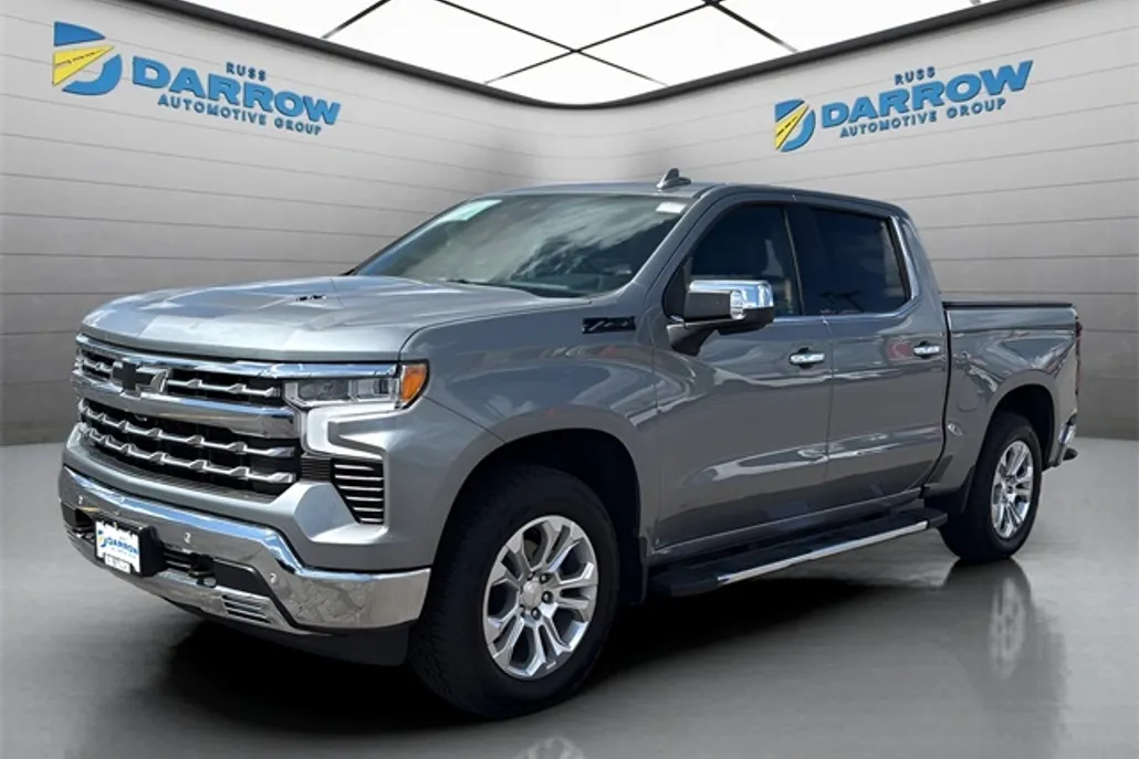 2024 Chevrolet Silverado 1500 LTZ photo 1