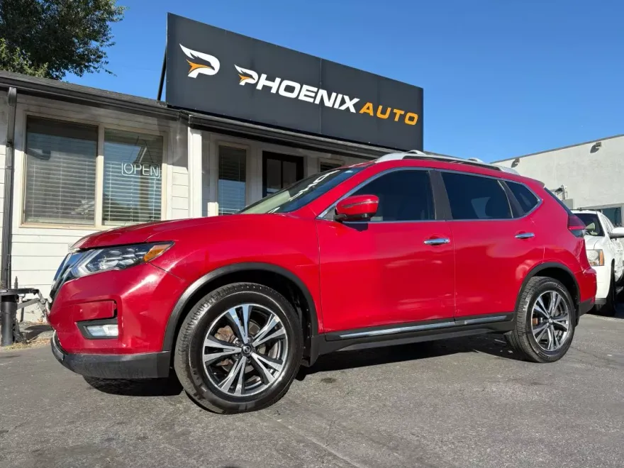 2017 Nissan Rogue SL photo 1