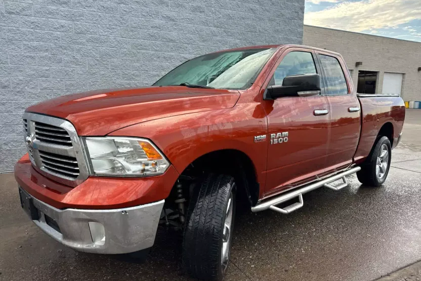 2013 Ram 1500 Big Horn photo 1