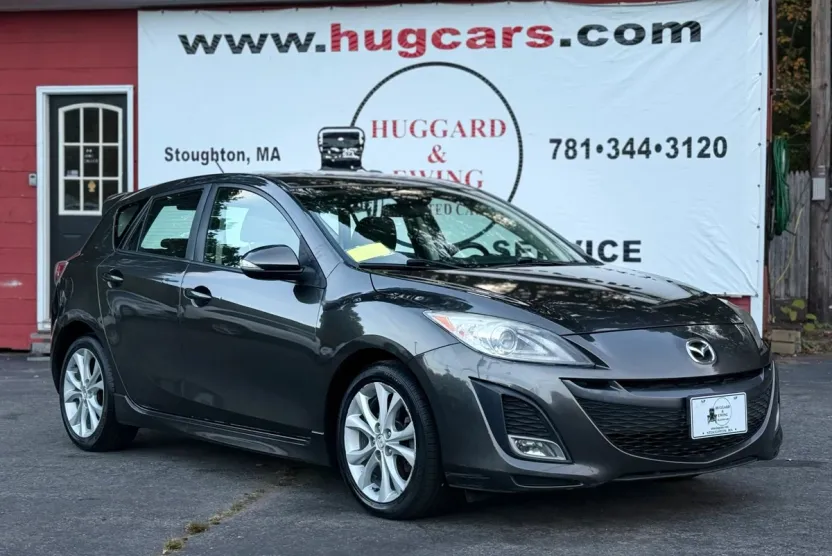 2010 Mazda Mazda3 s Grand Touring Hatchback photo 1