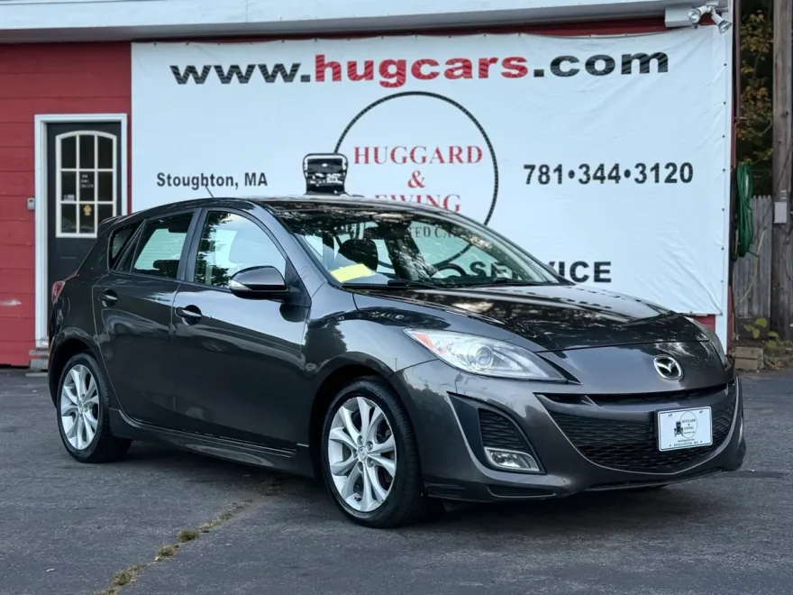 2010 Mazda Mazda3 s Grand Touring Hatchback photo 1