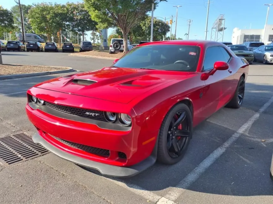 2017 Dodge Challenger SRT8 Hellcat photo 1