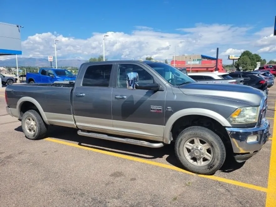 2011 Ram 2500 Laramie photo 1