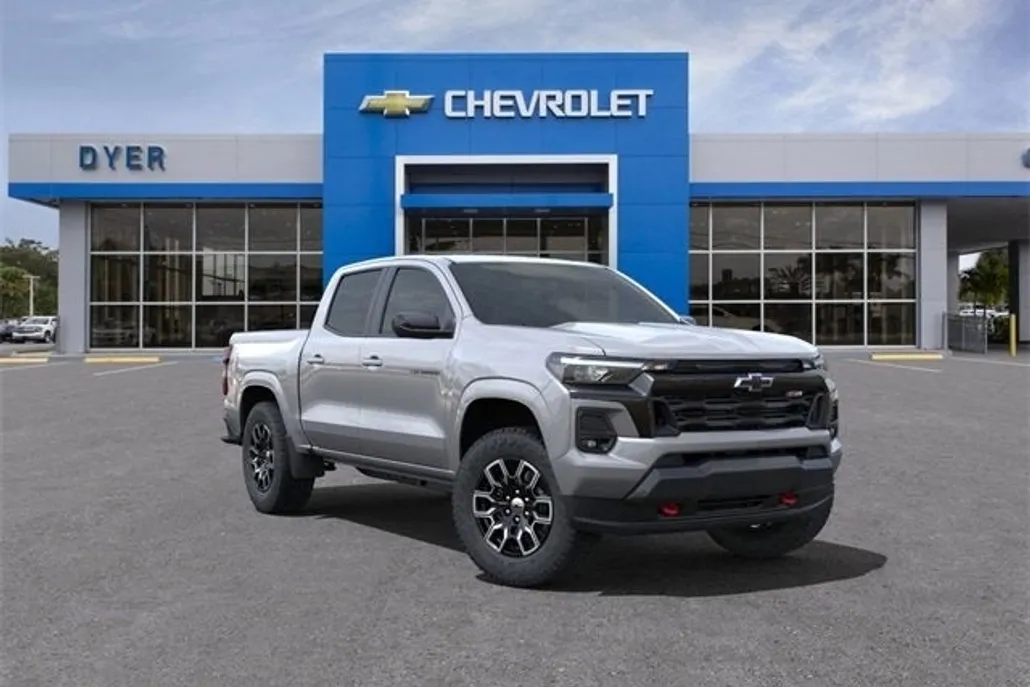 2025 Chevrolet Colorado Z71 photo 1