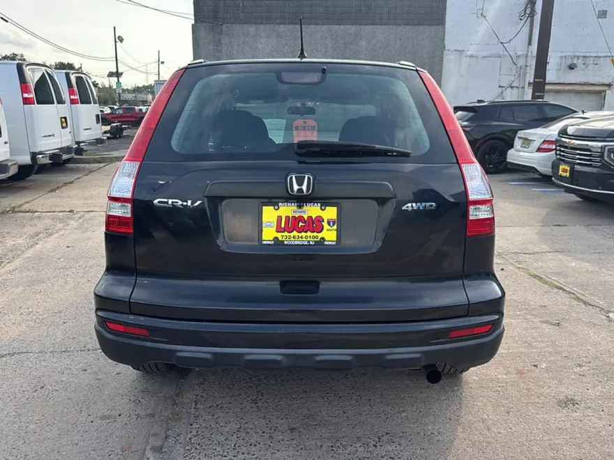 2010 Honda CR-V LX photo 1