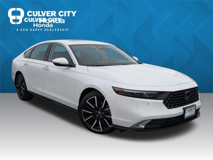 2025 Honda Accord Hybrid Touring photo 1