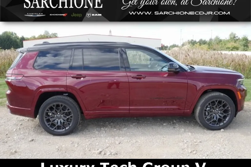 2025 Jeep Grand Cherokee L Summit photo 1