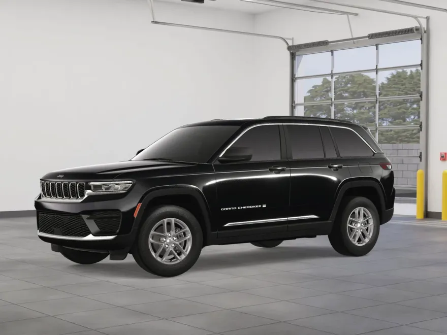 2025 Jeep Grand Cherokee Laredo X photo 1