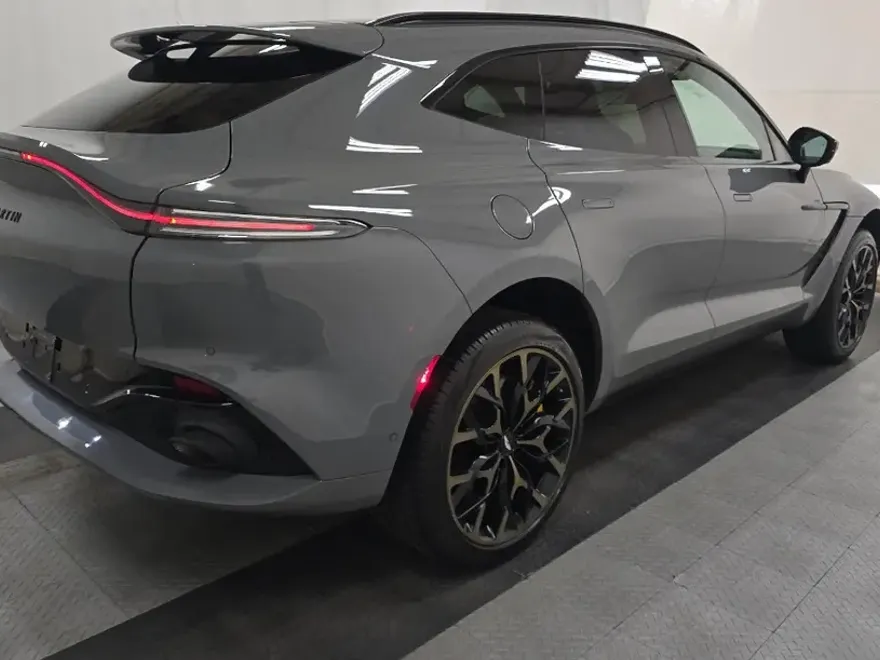 2022 Aston Martin DBX AM8 photo 1