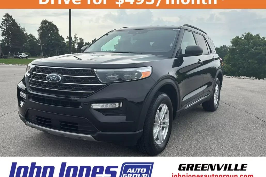 2023 Ford Explorer XLT photo 1