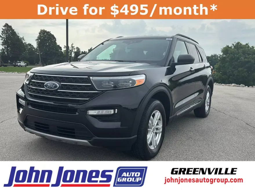 2023 Ford Explorer XLT photo 1