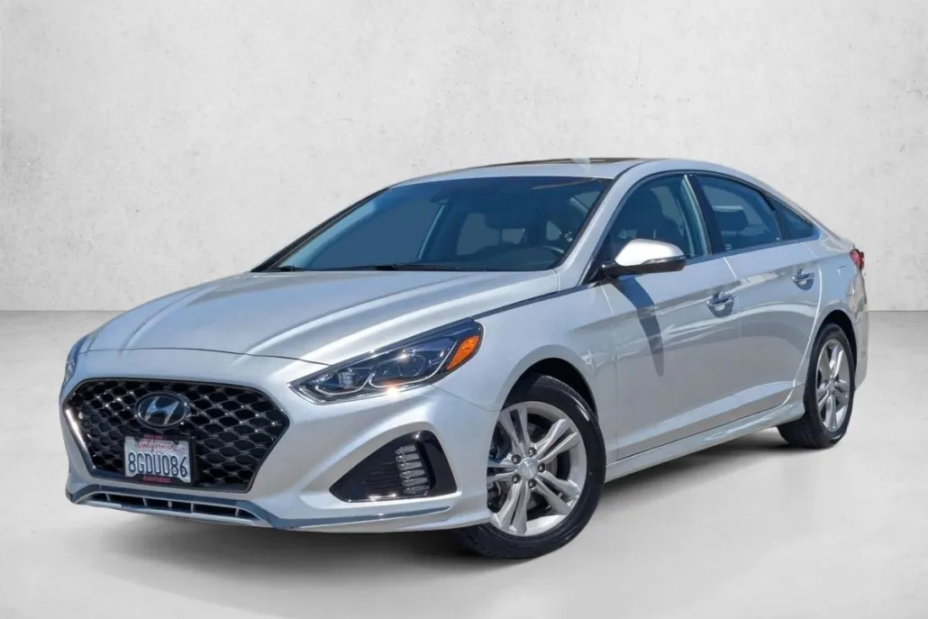2018 Hyundai Sonata Limited photo 1